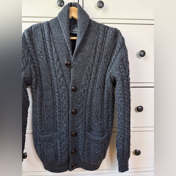 Aran Men’s Shawl Collar Cardigan 100% Merino Wool Sweater Jacket size M button - Picture 16 of 16